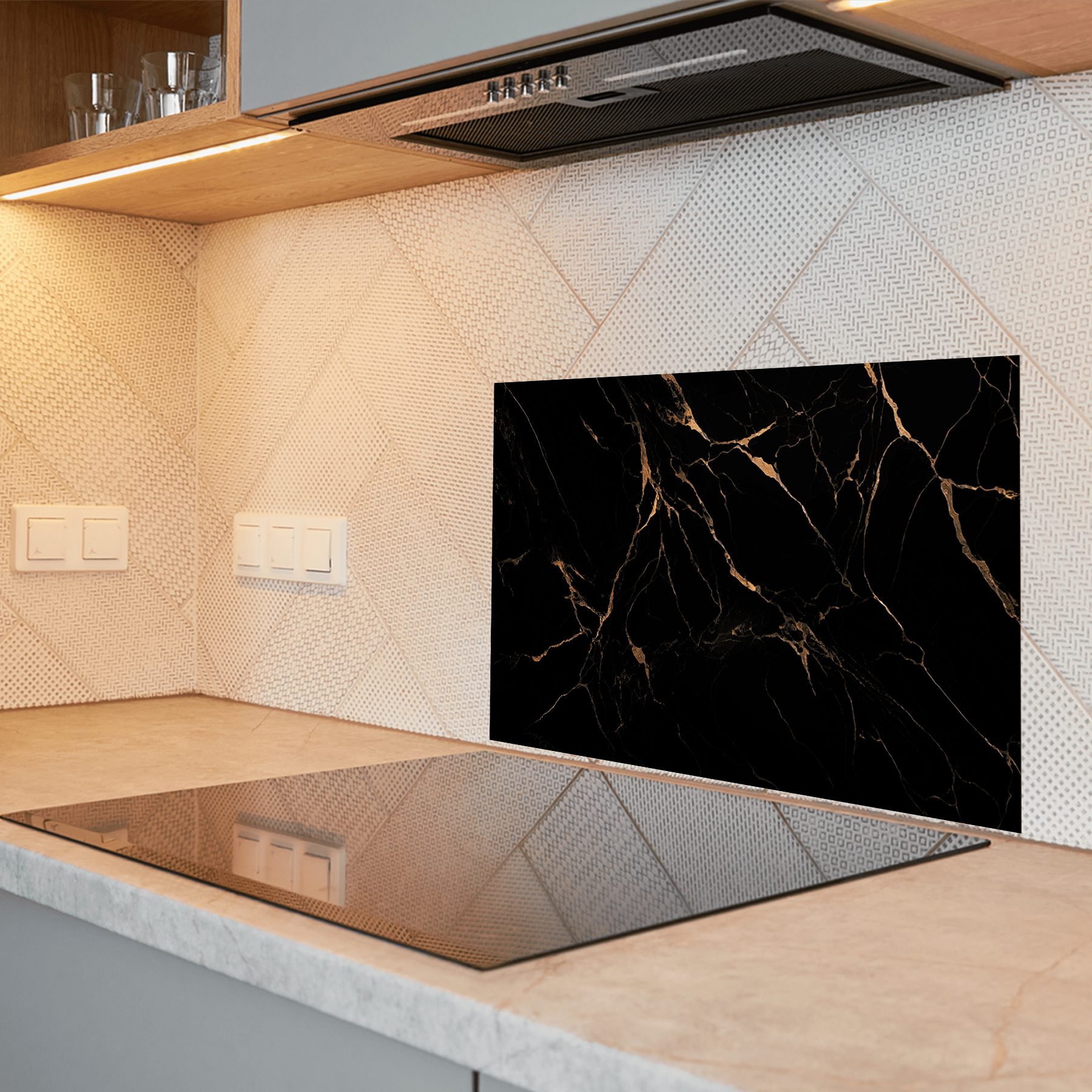 Keuken Spatscherm - Marmer - Natuurlijk - Gouden accenten - Zwart - keuken spatscherm