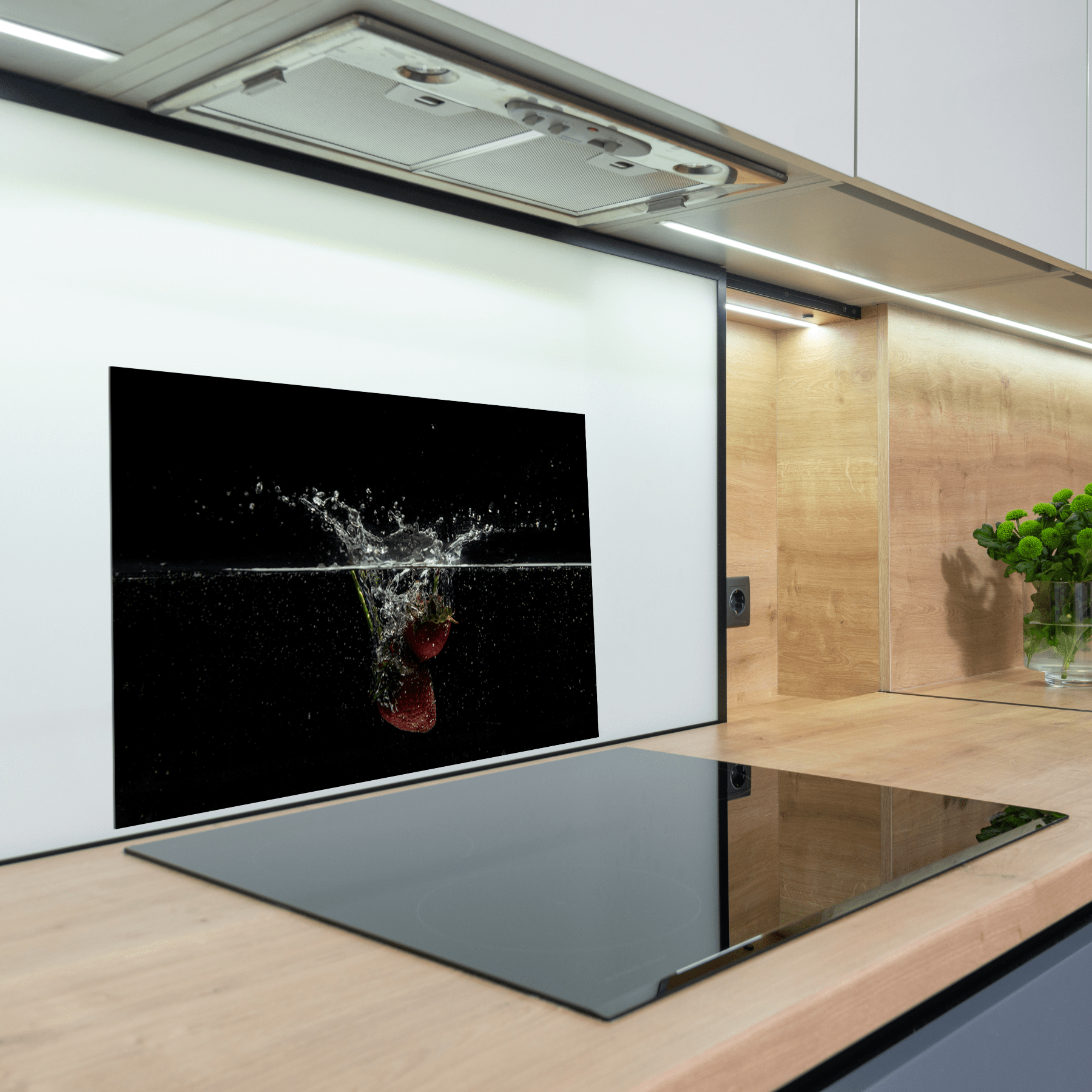 Keuken Spatscherm- Splash - Aardbeien - Donker rood - Zwart - keuken spatscherm